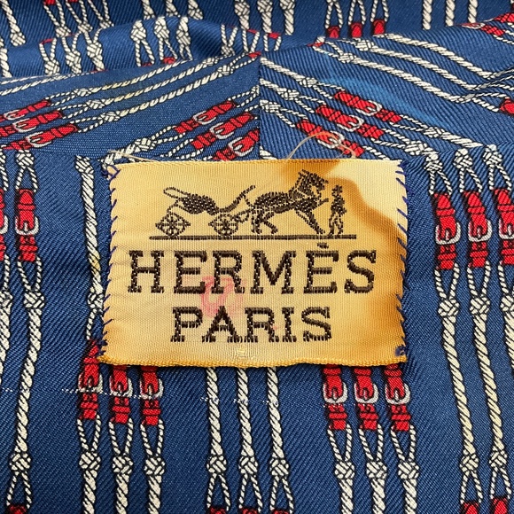 HERMES VINTAGE BLUE / RED ROPE AND BELT PRINT SILK ROBE WITH BELT - Picture 4 of 8